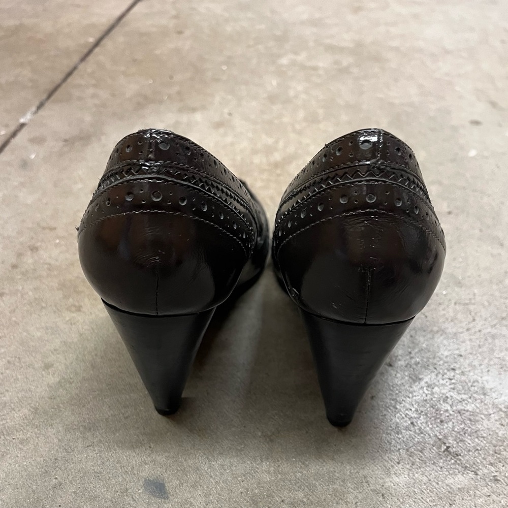 BP Zone/Etienne Aigner Dark Brown Cone Heels - Picture 4 of 4